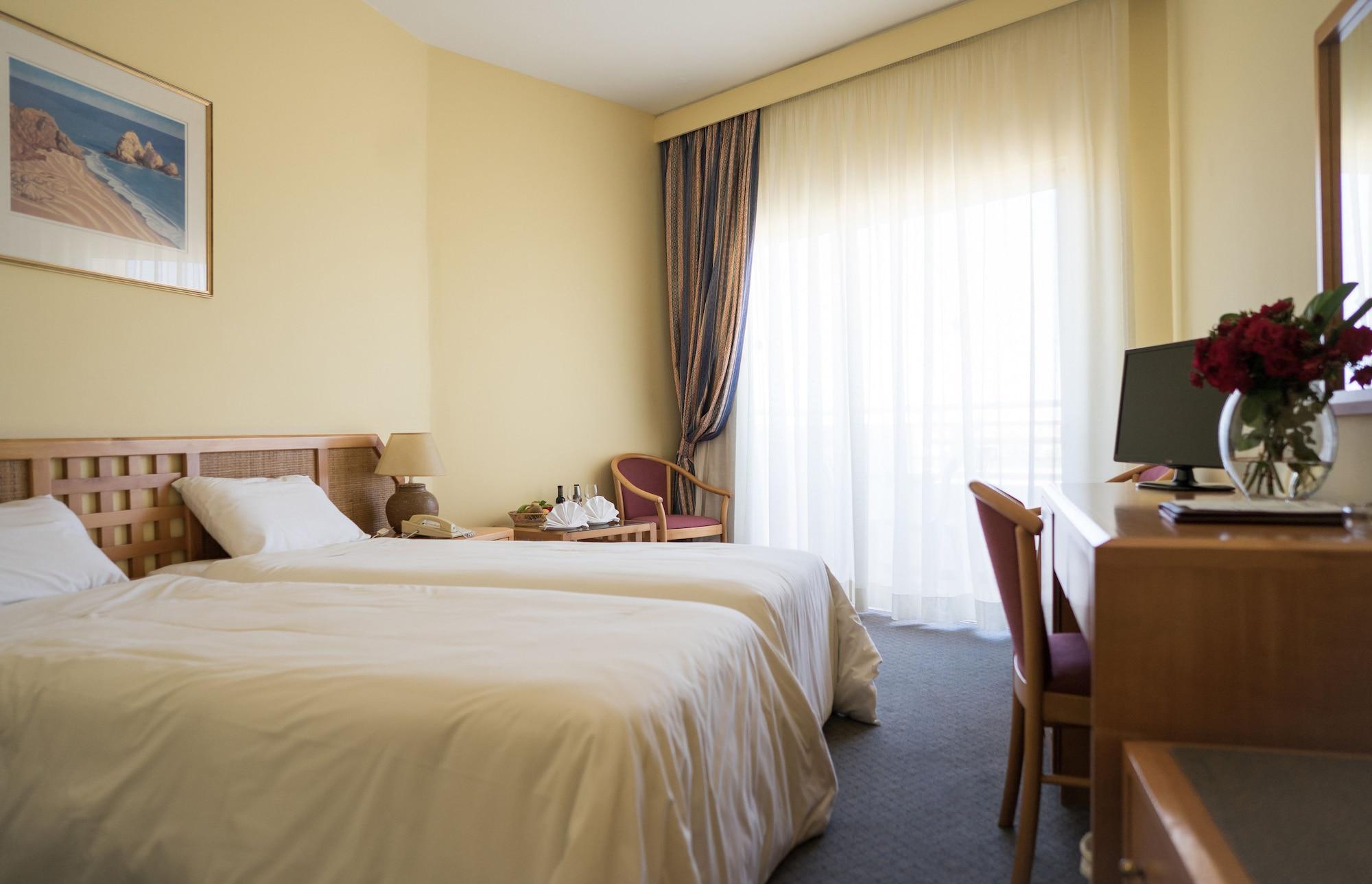 Aloe Hotel Pafos Dış mekan fotoğraf