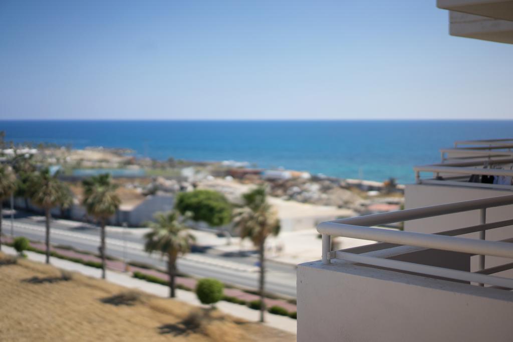 Aloe Hotel Pafos Dış mekan fotoğraf