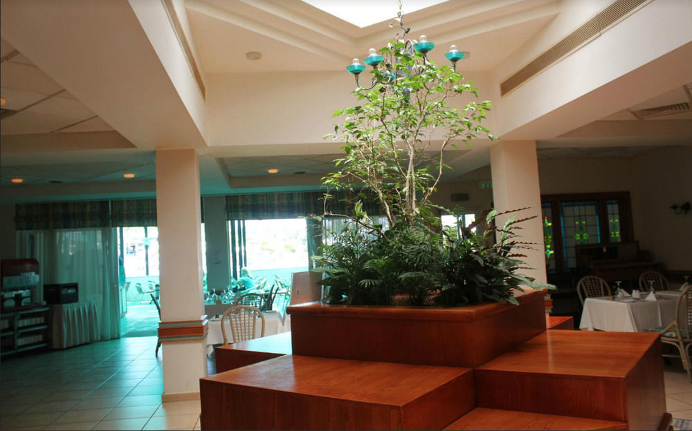 Aloe Hotel Pafos Dış mekan fotoğraf