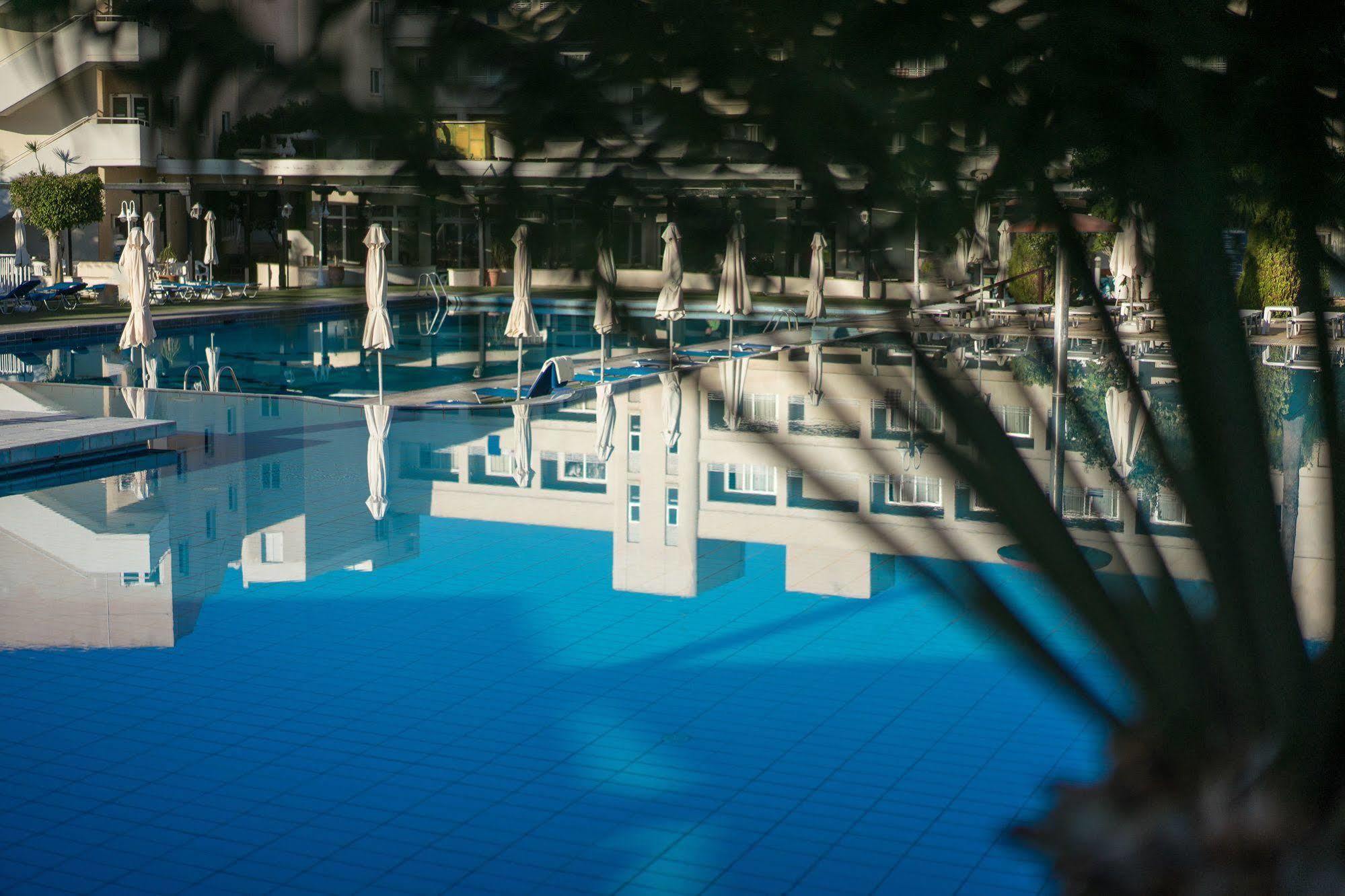 Aloe Hotel Pafos Dış mekan fotoğraf