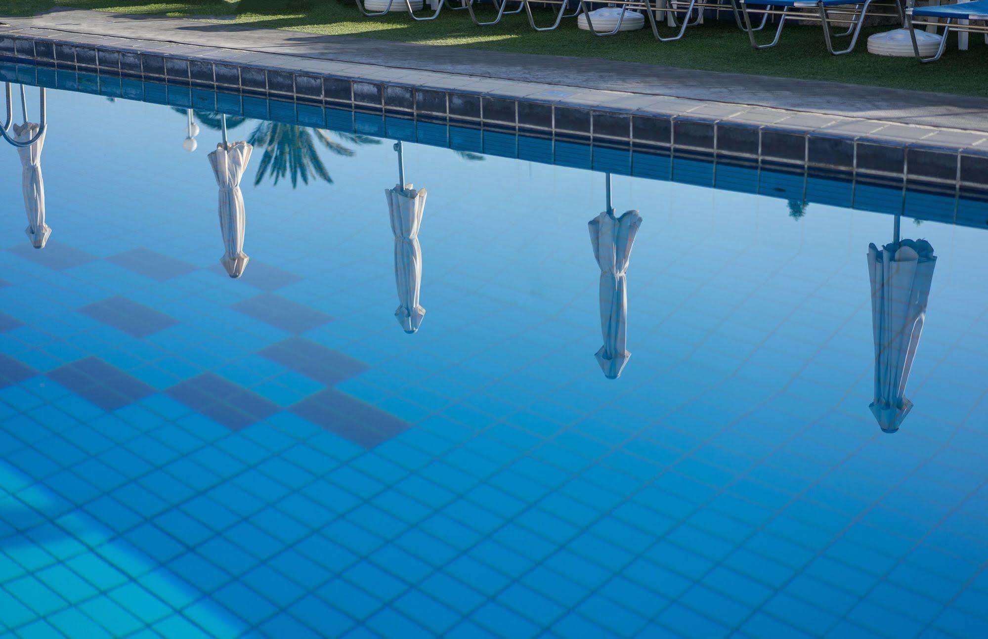 Aloe Hotel Pafos Dış mekan fotoğraf